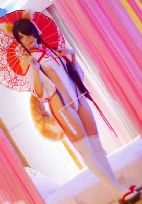 艳妇鬼魂_720动漫免费观看